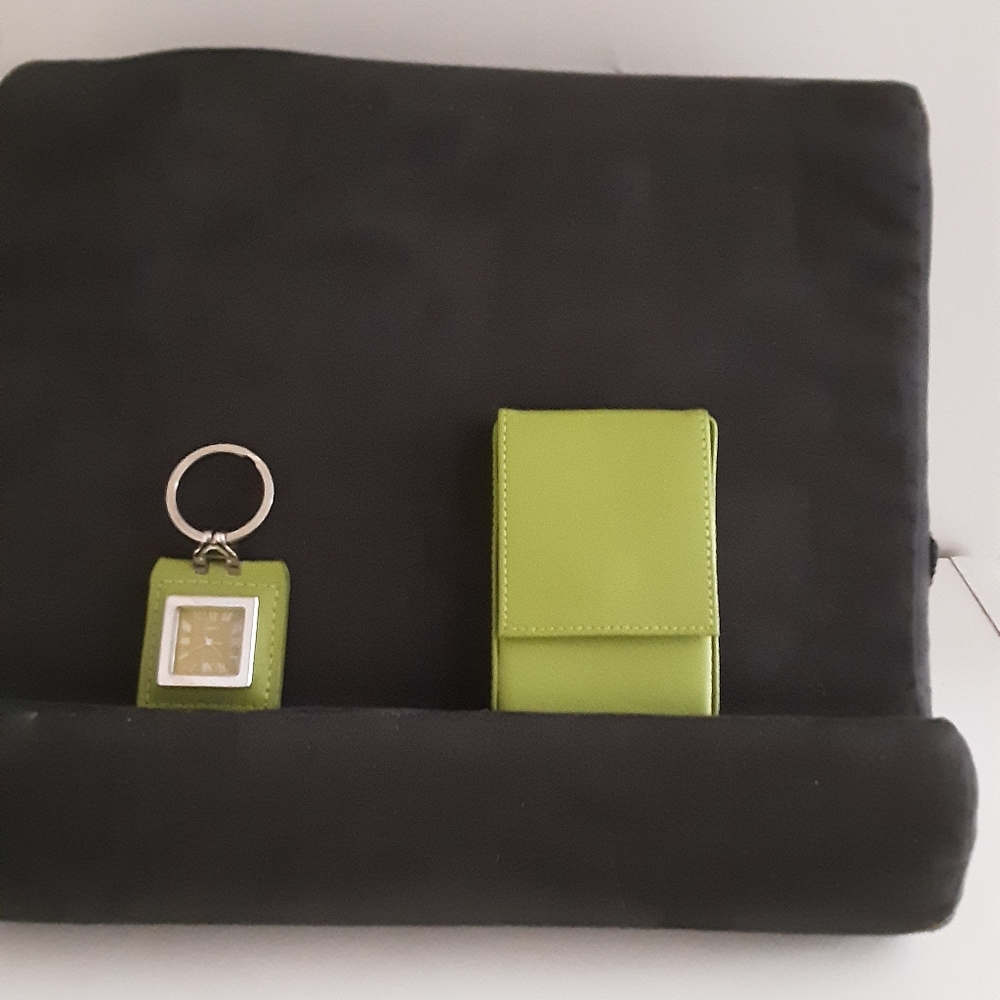 Key Chain Watch with Credit Card Holder